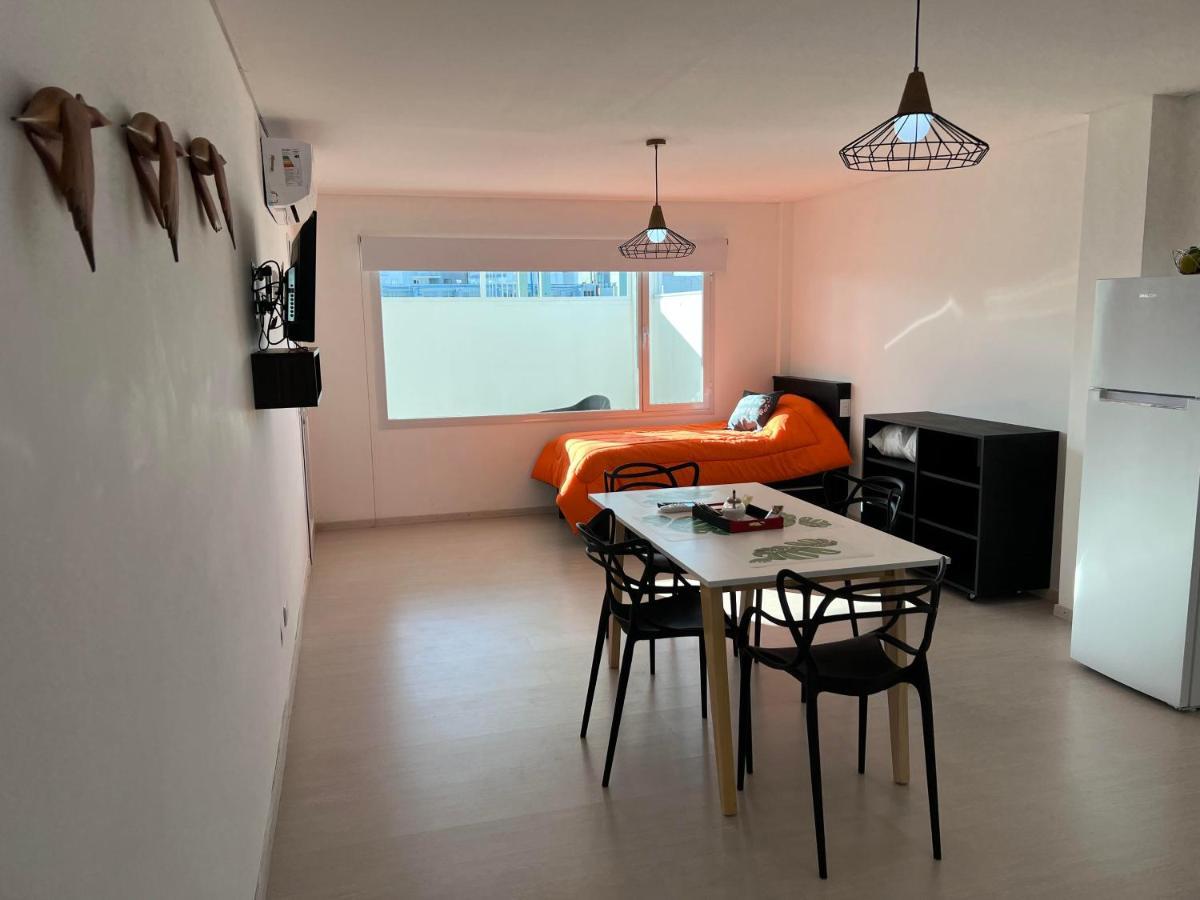 Apart Trelew 5 Luaran gambar
